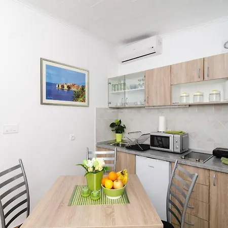 بيت ضيافة And Kapelica 3*