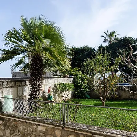 Casa de hóspedes And Kapelica Dubrovnik